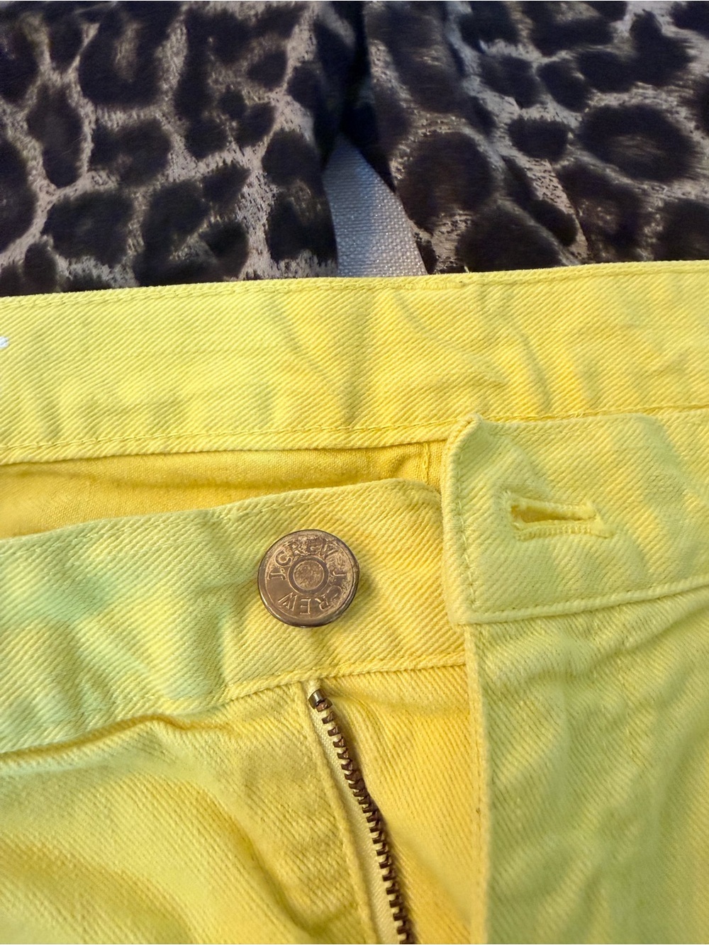 Mixed Women’s Shorts Bundle - Bright Yellow, Leopard & Palm Print - Picture 3 of 7
